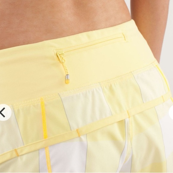 Lululemon Speed Shorts Yellow White Plaid Size 6 - Picture 11 of 11
